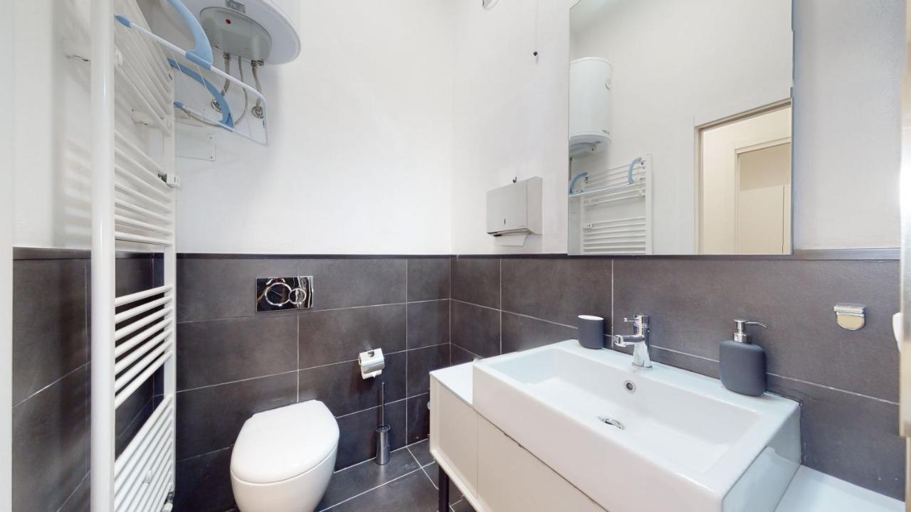 Sahi - Dei Dell'Olimpo Apartments Porta Romana Milano Dış mekan fotoğraf